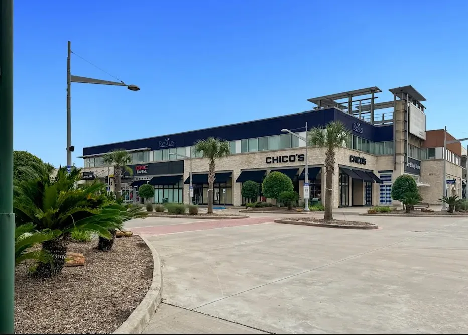 Pearland Town Center exterior near the office entrance
