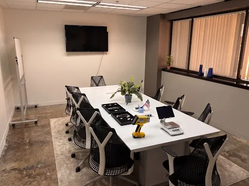Private evaluation room at the San Antonio Broadway location