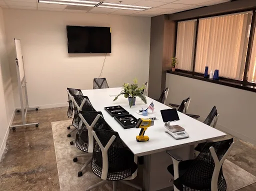 Private evaluation room at the San Antonio Broadway location